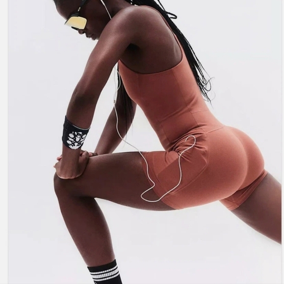 New Free People Movement Never Better Sequoia Shorts Runsie XS NWOT - Picture 4 of 8